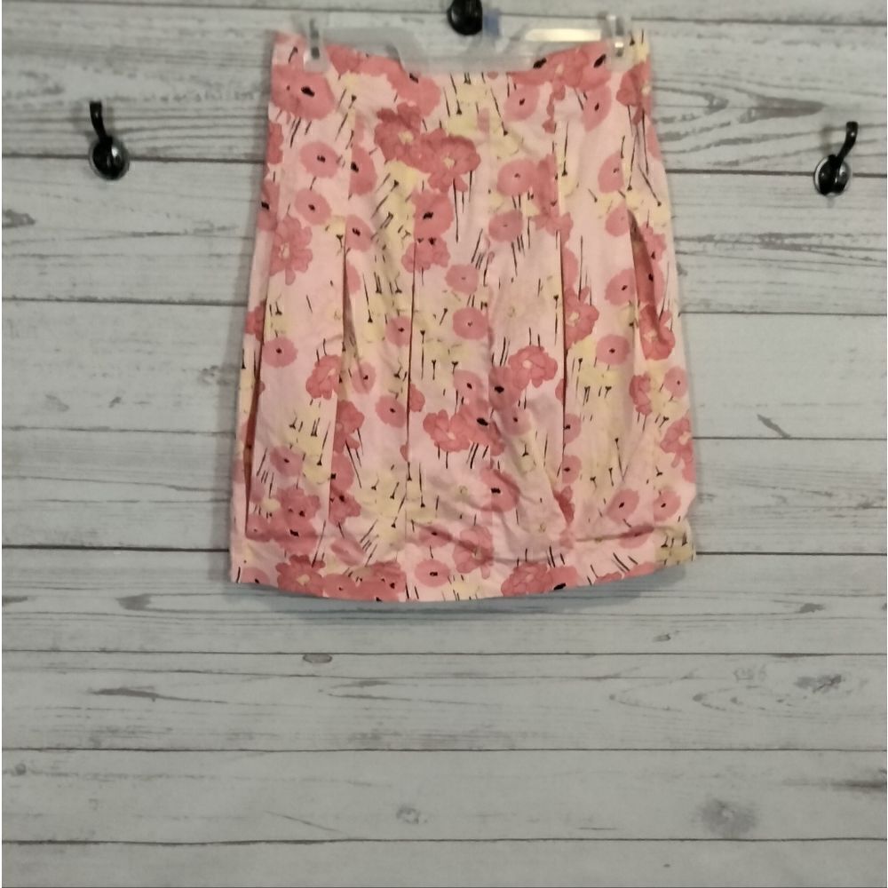"No brand" woman's skirt 